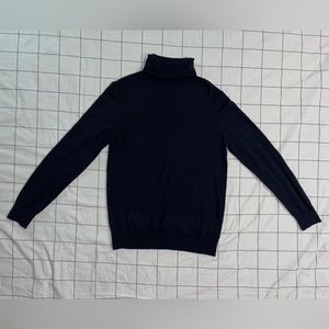 H&M Merino Wool Turtleneck. Navy Blue. Size Medium